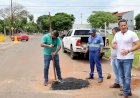 Prefeitura de Naviraí executa limpeza das vias públicas e inicia a operação tapa-buraco