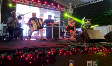 Show “Encontro de Gerações” emociona o público do Dourados Brilha