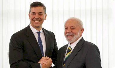 Lula se reúne com presidente do Paraguai e discute energia de Itaipu