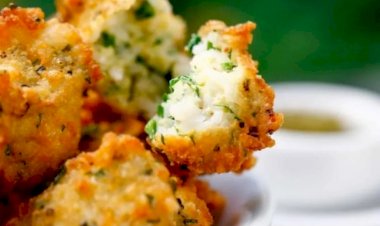 Receita fácil: aprenda a fazer bolinho de arroz simples
