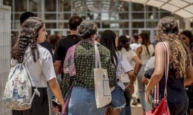 Enem: prazo para solicitar isenção da taxa de inscrição começa hoje