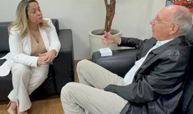 Alan Guedes atrasa licitação e prejudica douradenses, diz Lia Nogueira