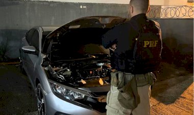 Carro roubado no RJ é recuperado