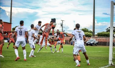 Costa Rica empata em partida que termina punição do TJD