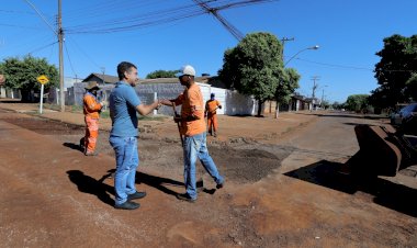 Com 4 frentes de tapa-buraco, prefeitura realiza ações em pontos estratégicos