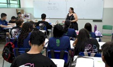 Mais de 180 mil estudantes voltam às aulas nesta segunda-feira nas escolas estaduais de MS