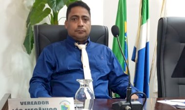 Vereador Leo Mecânico solicita instalação de padrão de energia próprio para a feira municipal