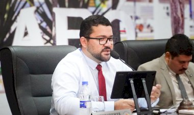 Vereador João Paulo pede  melhorias na praça do distrito de Cristalina
