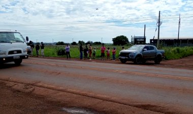 Manifestantes conseguem atenção da CCR após bloqueio de rodovia em Dourados