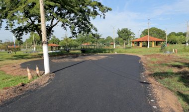 Prefeitura revitaliza pista de caminhada do Parque Antenor Martins