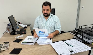 Prefeitura entrega títulos de regularização fundiária e lança o Programa Dourados Moradia Legal