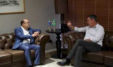 Eduardo Riedel viaja à Alemanha e Barbosinha assume governo de MS