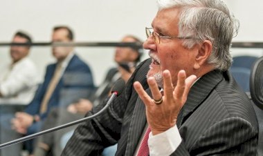 Zeca reage a pedido de exoneração por deputado do PL: 'E quem pediu a morte do Lula?