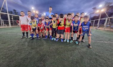 Futsal masculino e feminino deram o tom na abertura da 1ª Festa da Páscoa
