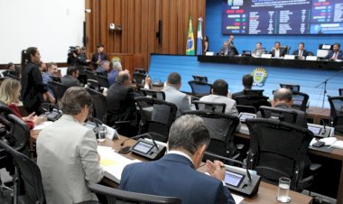 Nesta quarta-feira deputados devem apreciar quatro propostas