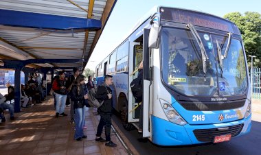 Estudantes celebram tarifa de ônibus a R$ 1 e destacam espírito incentivador da medida
