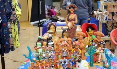 Artesãos diversificam exposição e elogiam organização da Festa Junina