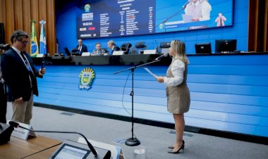 Com rachaduras e infiltrações, Lia Nogueira solicita reforma de escola em Pedro Gomes