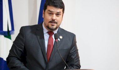 Lei proposta por Daniel Júnior declara Associação Evangélica Haitiana como de Utilidade Pública