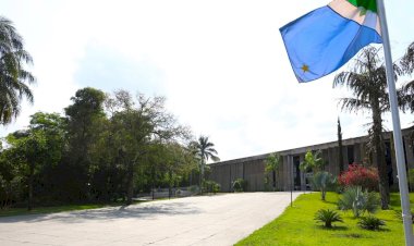 MS, 48 anos: Ao longo da história, ALEMS promove dignidade aos sul-mato-grossenses  Veja mais no site da ALEMS: https://al.ms.gov.br/noticias/143646
