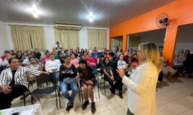 Lia Nogueira reforça compromisso com inclusão e famílias atípicas durante visita à Apae