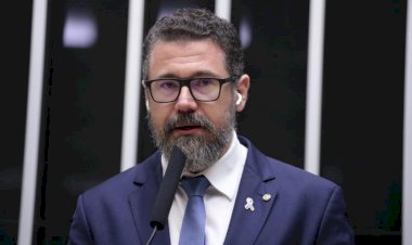 Comissão de Segurança aprova projeto de Pollon que autoriza porte de arma para notários e registradores
