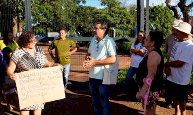 Landmark acompanha manifestação de moradores e cobra explicações sobre obra inacabada da UBSF do Jardim Itamaracá