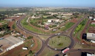 Motociclista morre em acidente com versões contraditórias no anel viário