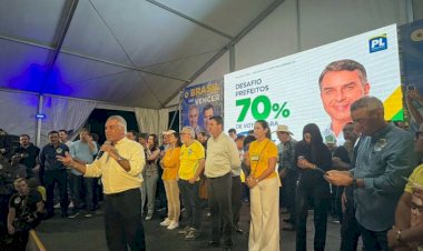 Riedel e Reinaldo mobilizam 70 prefeitos por votos para Flávio em MS