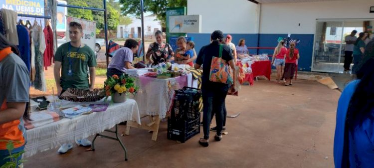 Prefeitura apoia Feira do Artesanato do grupo Tecendo Arte e Saúde