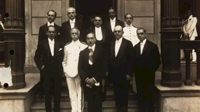 A HISTORIA DO 1 DE MAIO;O protesto de operários há 100 anos que levou Brasil a adotar feriado do Dia do Trabalhador