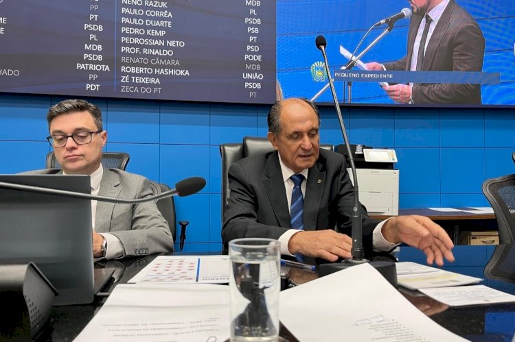 Zé Teixeira solicita obras para três municípios de MS
