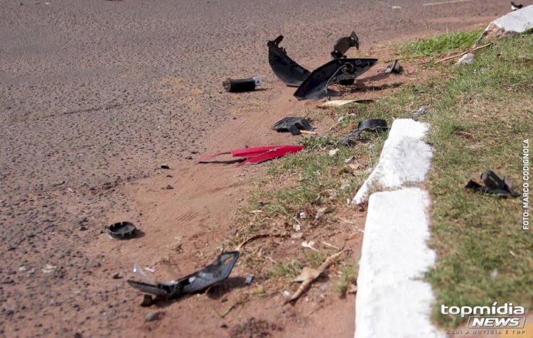 Piloto desgoverna moto e garupa fica em estado grave na Duque de Caxias