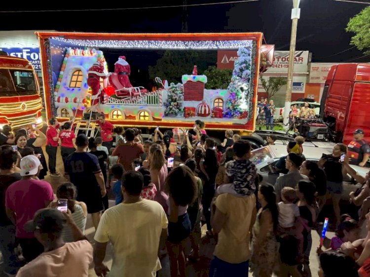 Caravana de Natal da Coca-Cola passa pelo Dourados Brilha neste sábado (14)