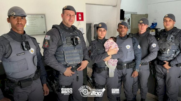 Polícia Militar salva bebê recém-nascida que estava engasgada