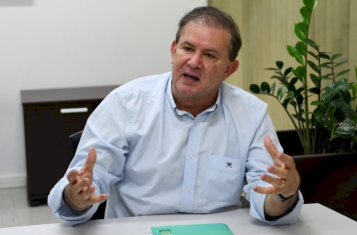Secretaria da Casa Civil, Eduardo Rocha.