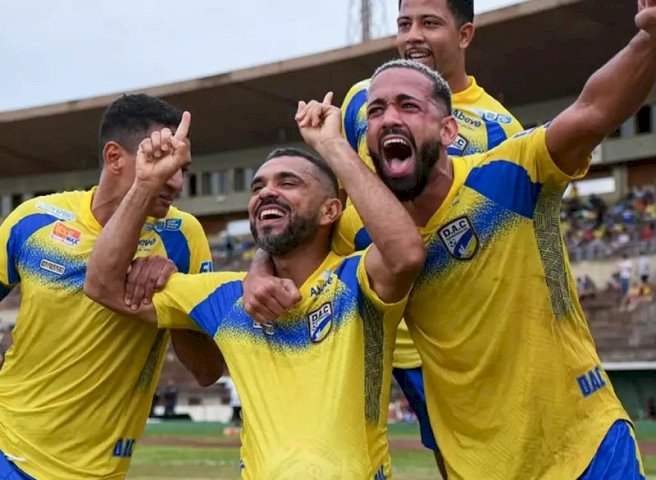 DAC vence Águia Negra de 3 X 0 em partida no Douradão