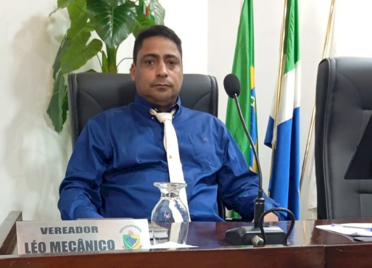 Vereador Leo Mecânico solicita instalação de padrão de energia próprio para a feira municipal