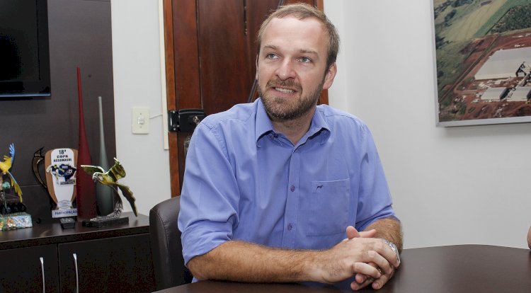 Henrique Wancura, Prefeito de Terenos, é Investigado por Fraude em Licitações e Desvio de Recursos Públicos