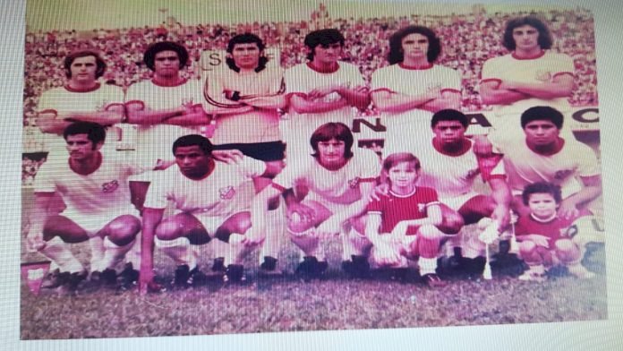 Comercial completa hoje 82 anos com nove títulos conquistados