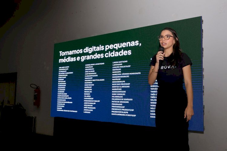 Ferramenta que agiliza serviços online na prefeitura é apresentada aos profissionais