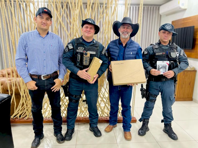 Prefeito de Ivinhema entregou starlink para patrulha rural