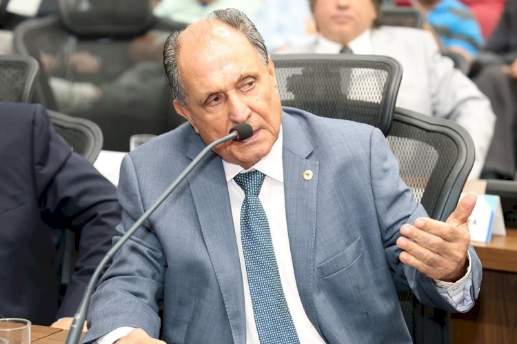Zé Teixeira apresenta indicações para fortalecer educação em Dourados