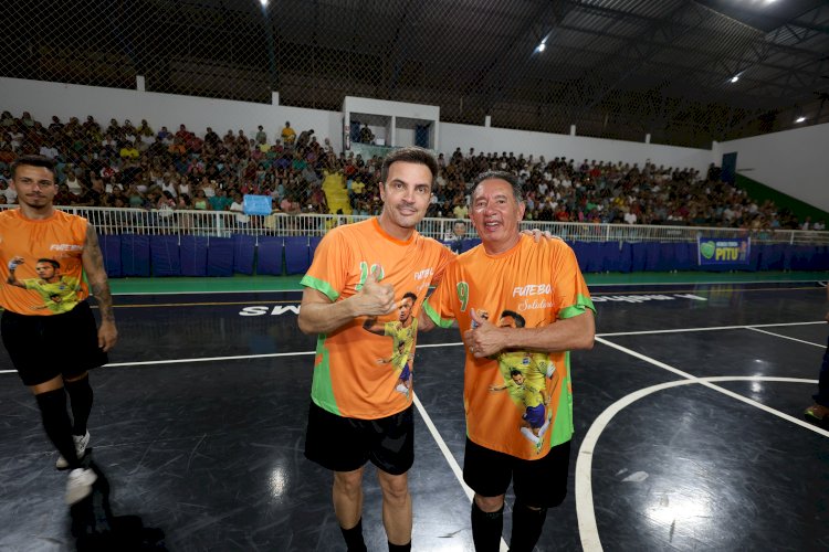 Deputado Gerson Claro participa do Futebol Solidário ao lado do craque Falcão