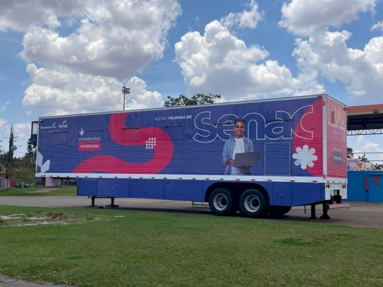 Senac leva Carreta de Tecnologia a Chapadão do Sul e inicia o programa Trilha do Futuro em parceria com a Prefeitura