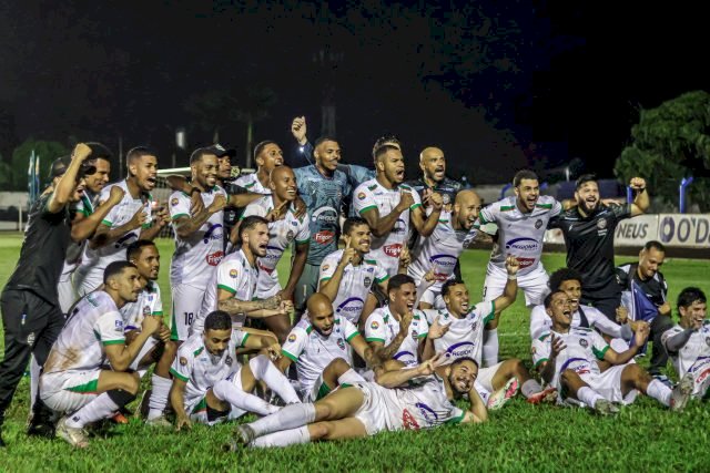 Bataguassu elimina Ivinhema nos pênaltis e encara o CEN na semifinal