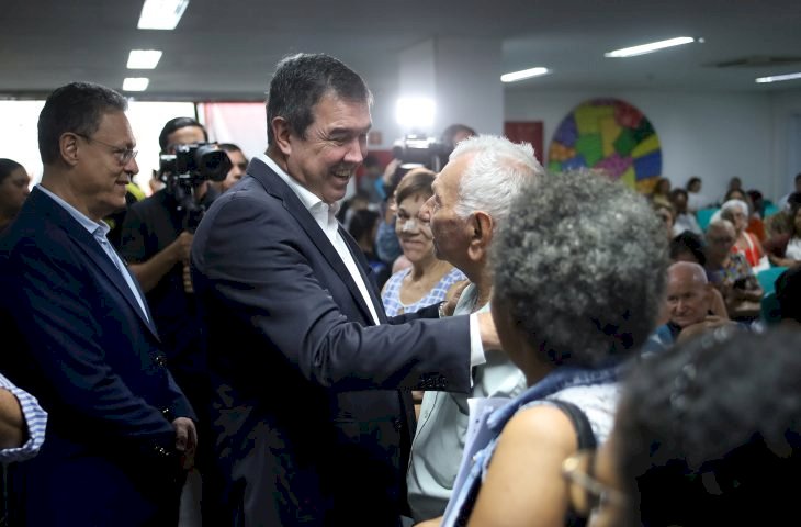 Para fortalecer o atendimento aos pacientes oncológicos em MS, Governo e HCAA inauguram mais uma ala